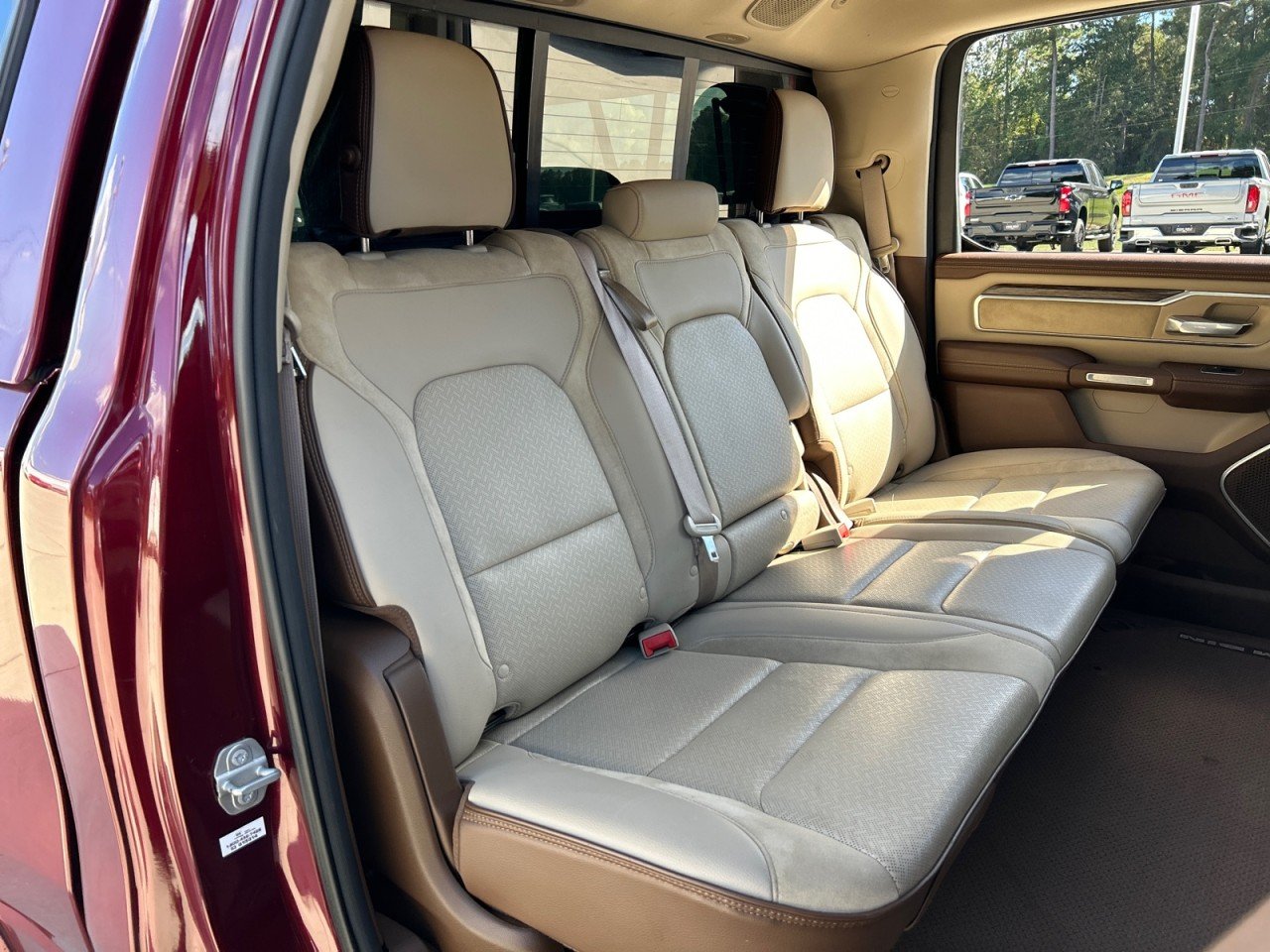 Used 2019 Red Ram Laramie image 21