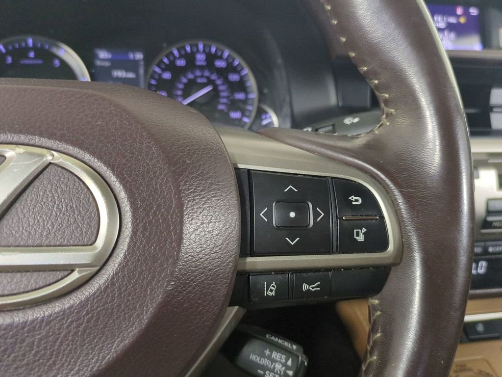 2018 Lexus ES 350 - Photo 31