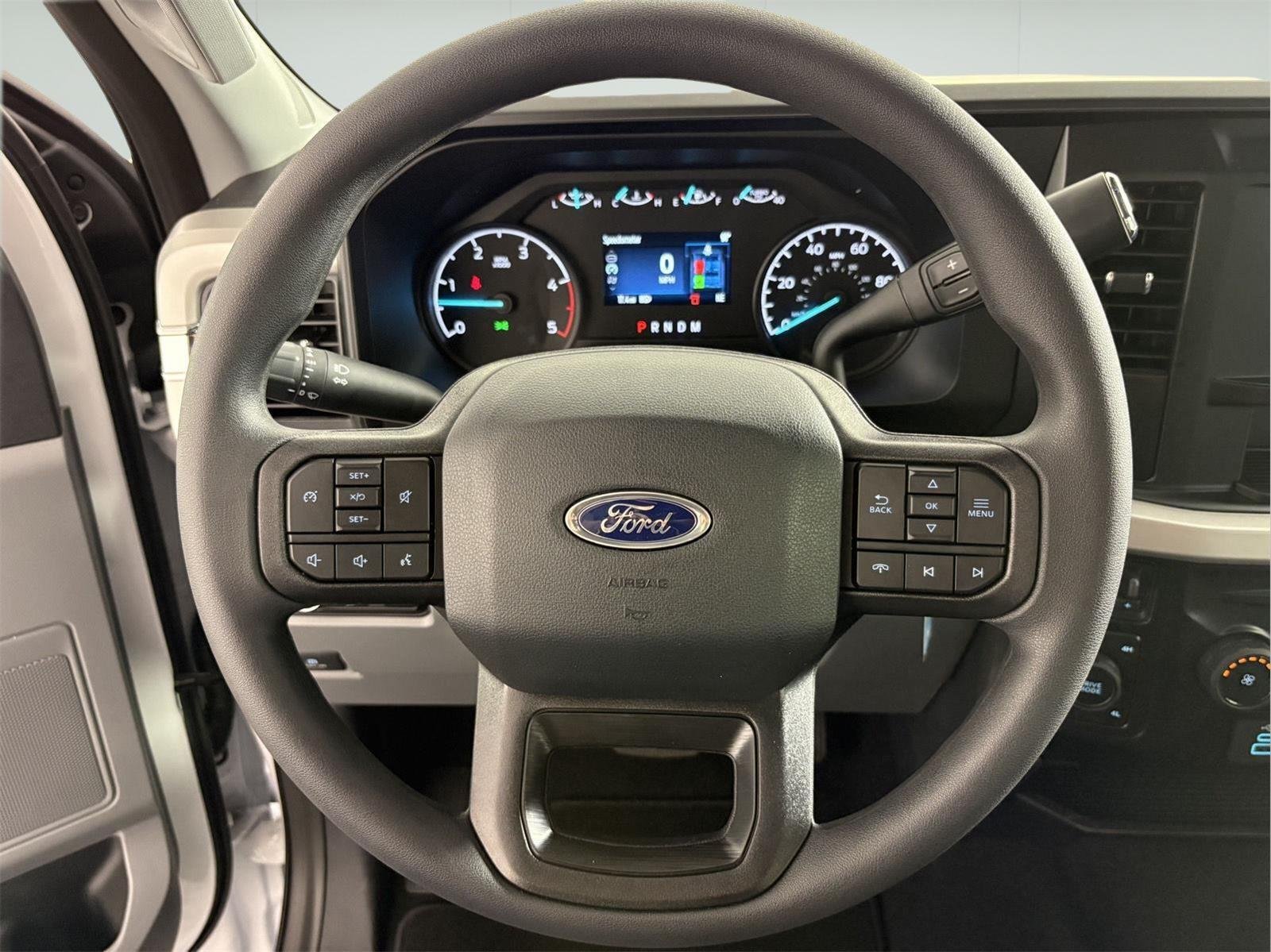 New 2026 Oxford White Ford XL image 30