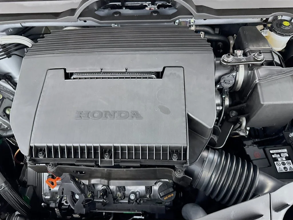 New 2026 Solar Silver Metallic Honda EX-L image 11