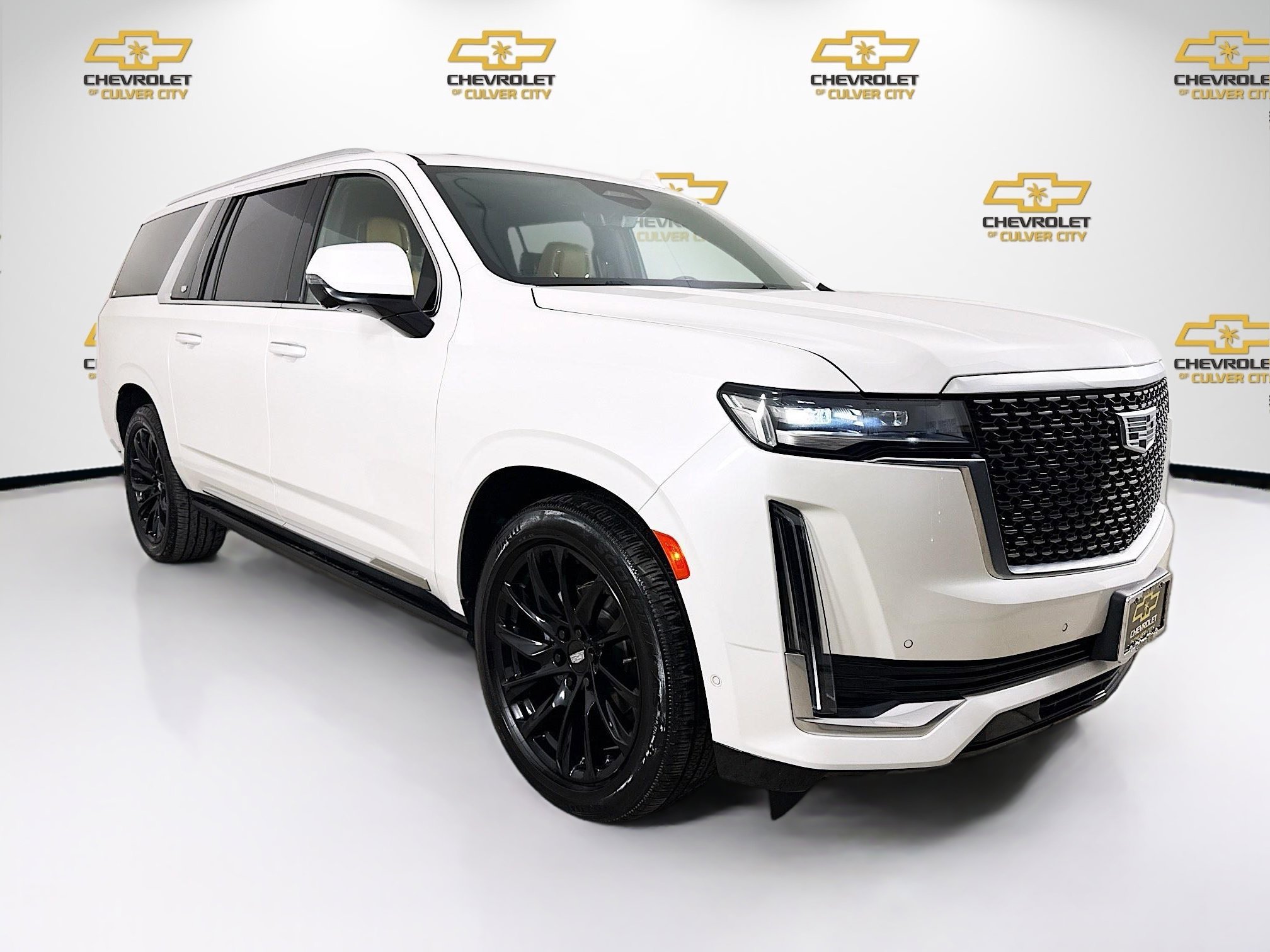 2021 Cadillac Escalade ESV 4WD Premium Luxury's photo
