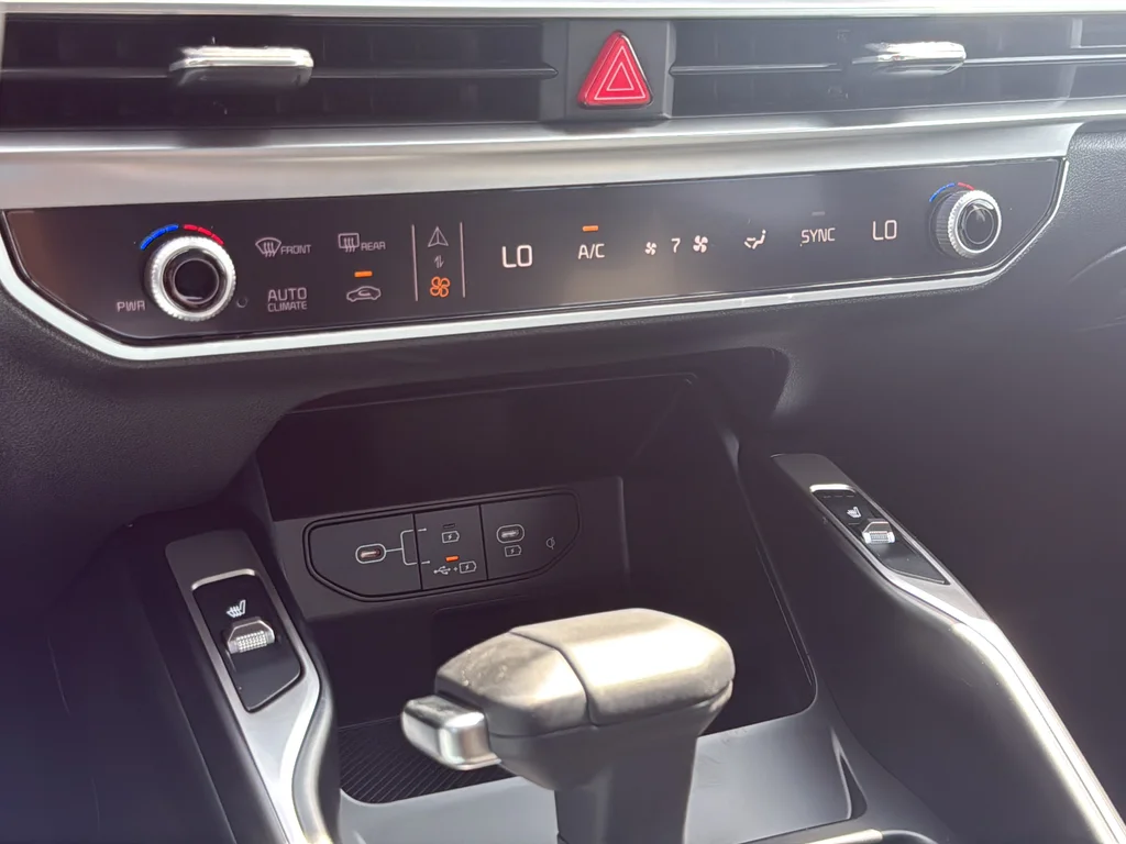 New 2026 Wolf Gray Kia X-Line EX image 21