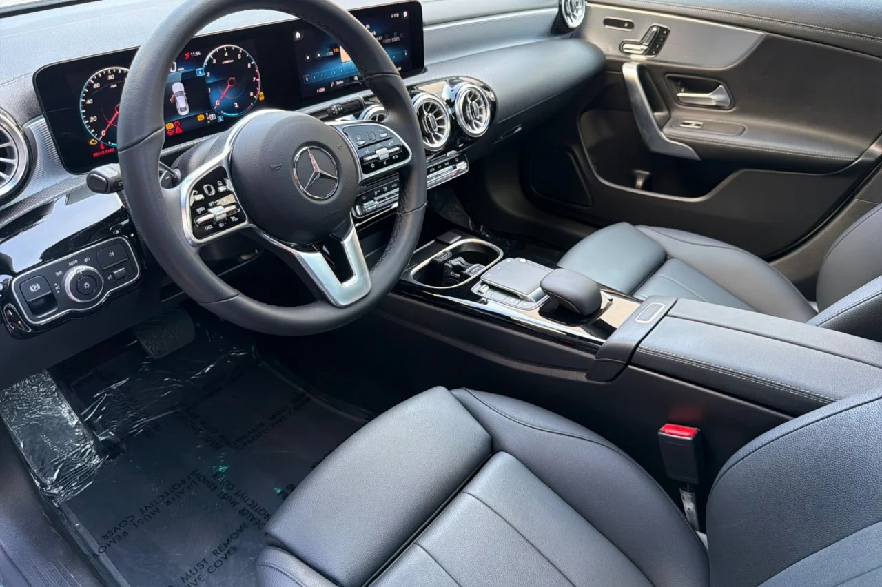 Certified Used 2023 Polar White Mercedes-Benz CLA 250 image 9
