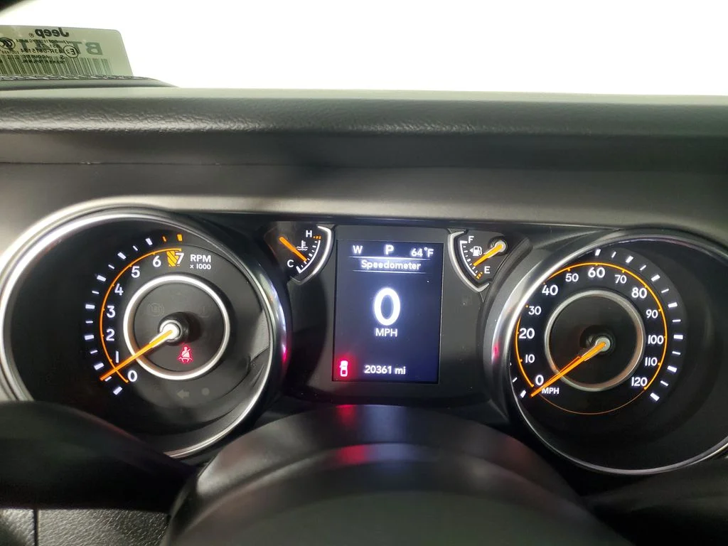 Used 2023 Red Jeep Sport S image 27