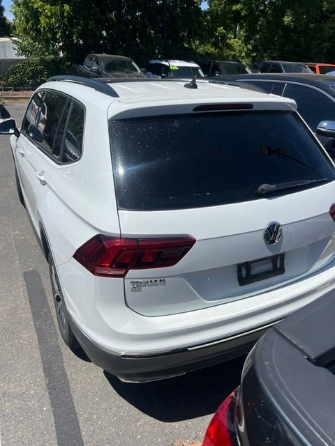 Used 2020 White Volkswagen 2.0T SE R-Line Black AWD image 8