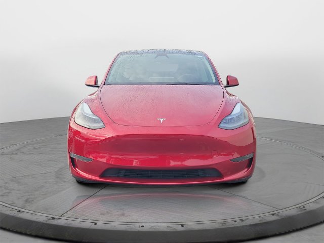 Used 2024  Tesla Long Range image 2
