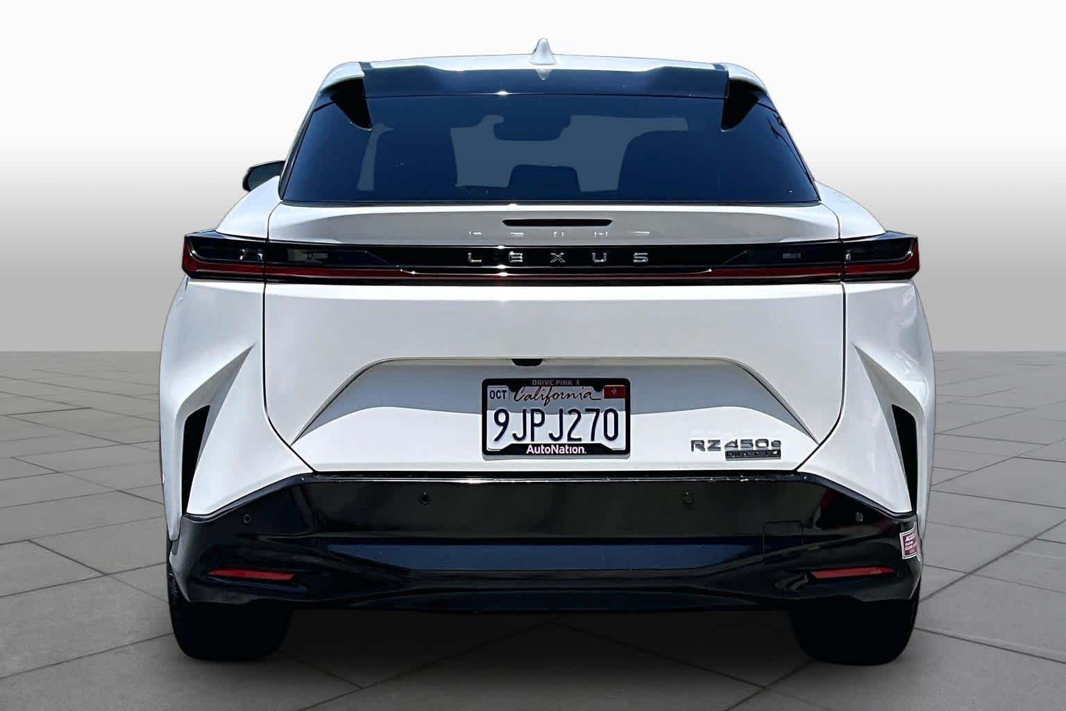 Certified Used 2023 Eminent White Pearl Lexus Luxury image 5