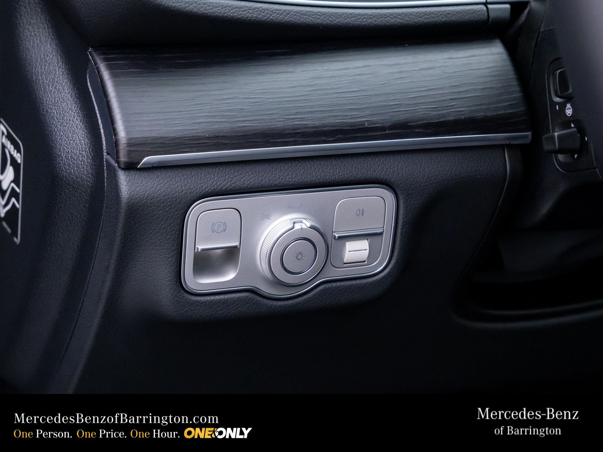 New 2026 Selenite Grey Metallic Mercedes-Benz GLE 350 image 22