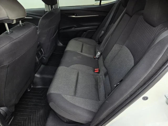 Used 2025 Ice Toyota LE image 26