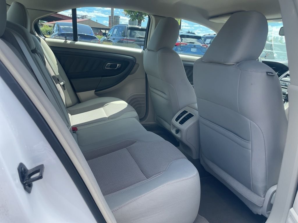 Used 2011 White Platinum Clearcoat Metallic Ford SEL image 13