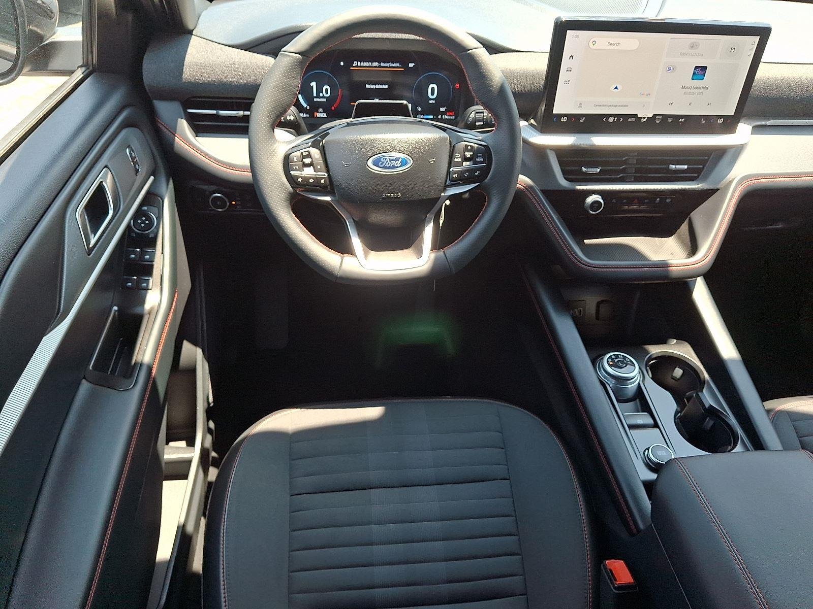 New 2026 Carbonized Gray Metallic Ford ST-Line image 7