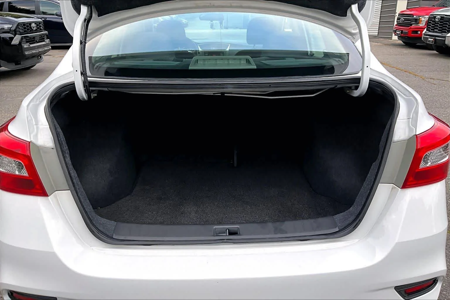 Used 2017 Fresh Powder Nissan S image 29