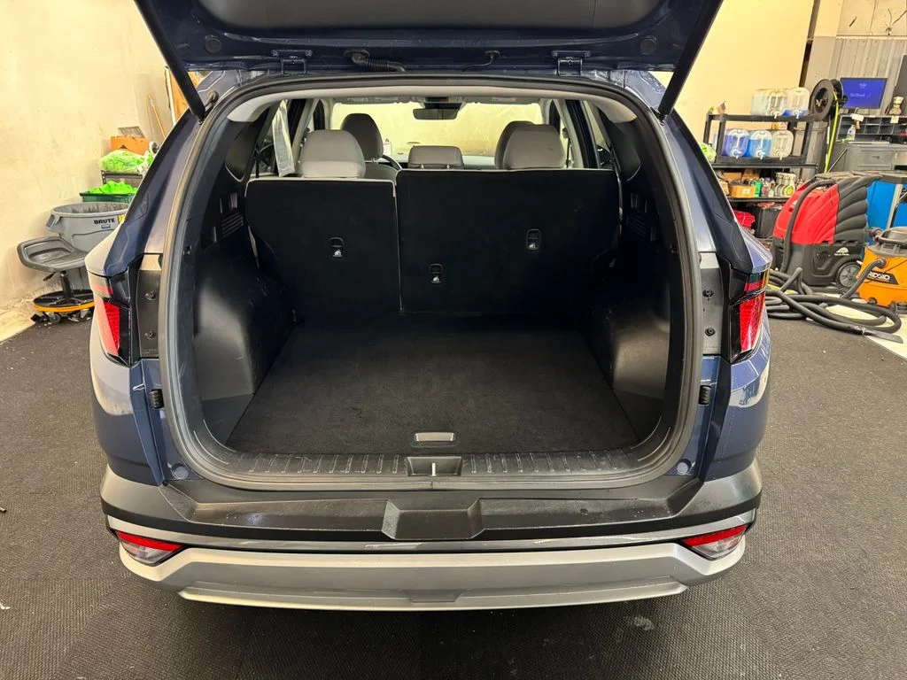 Used 2025 Blue Hyundai SEL image 6