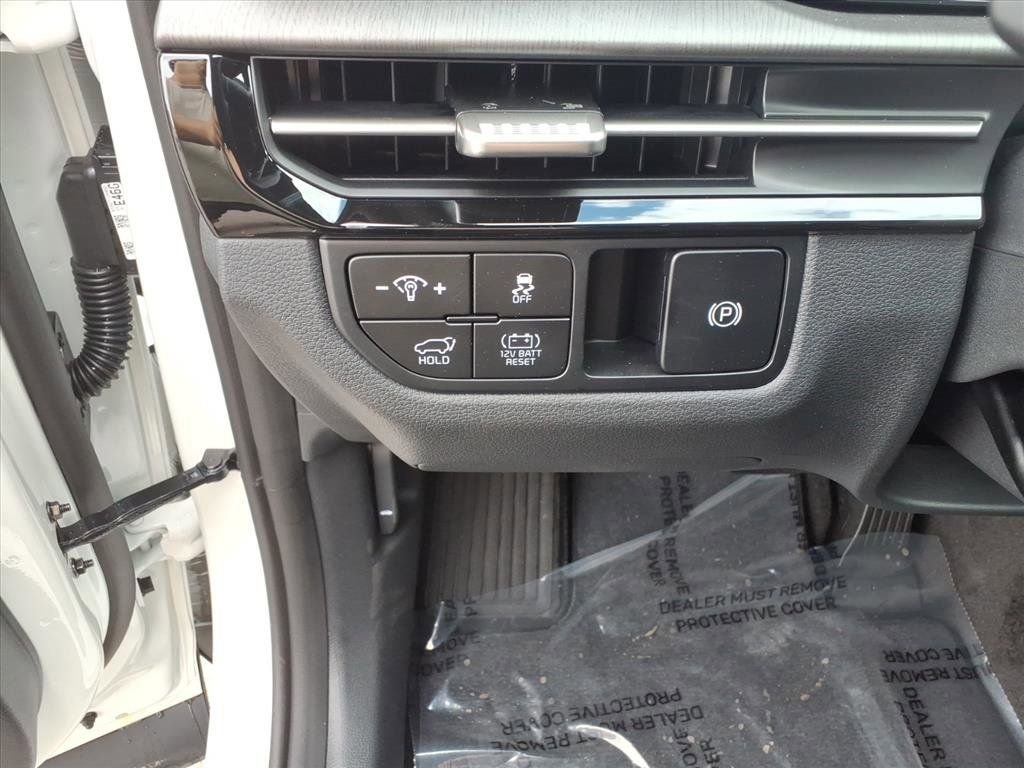 2026 Kia Sportage X-Line Hybrid - Photo 17