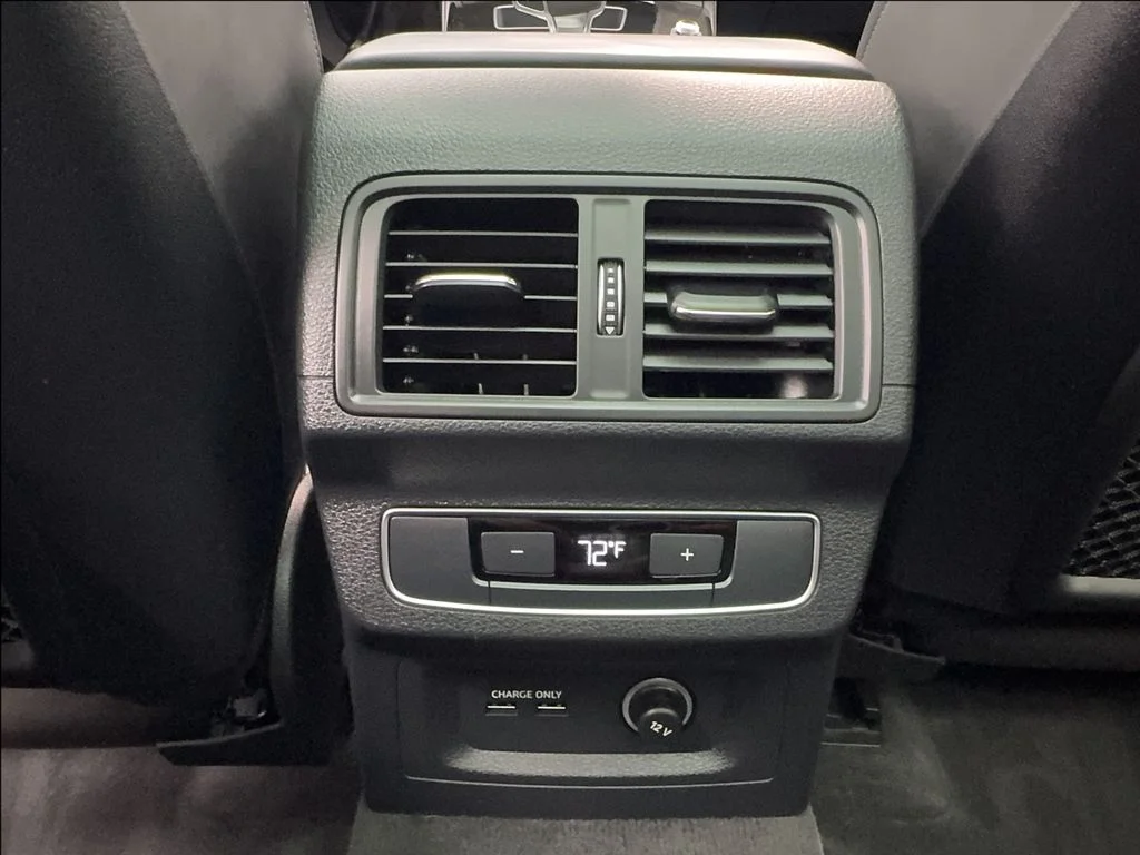 Used 2024 White Audi Premium Plus image 39