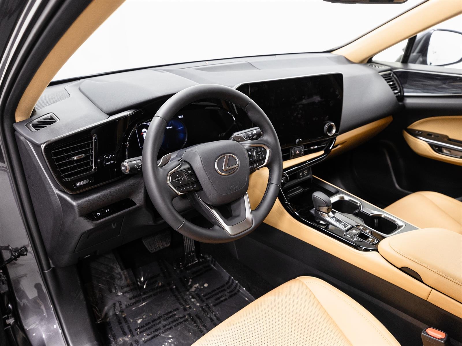 2026 Lexus NX 450h+ Premium - Photo 5