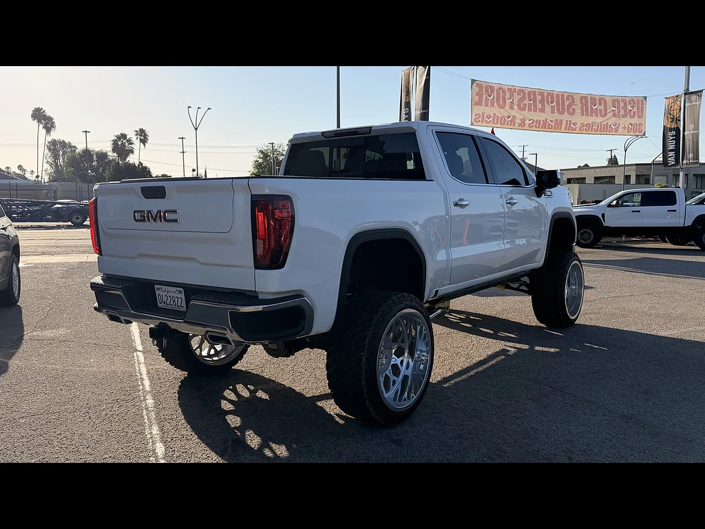 Used 2020 Summit White GMC SLT image 3