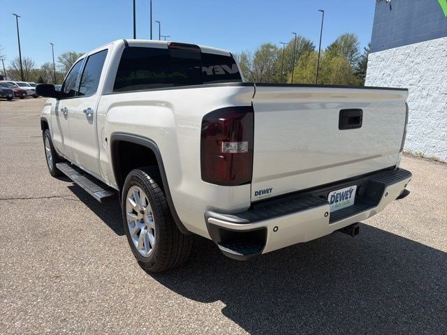 Used 2015 White Diamond Tricoat GMC Denali image 3