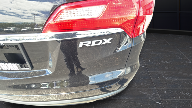 Used 2015 Black Acura Base image 34
