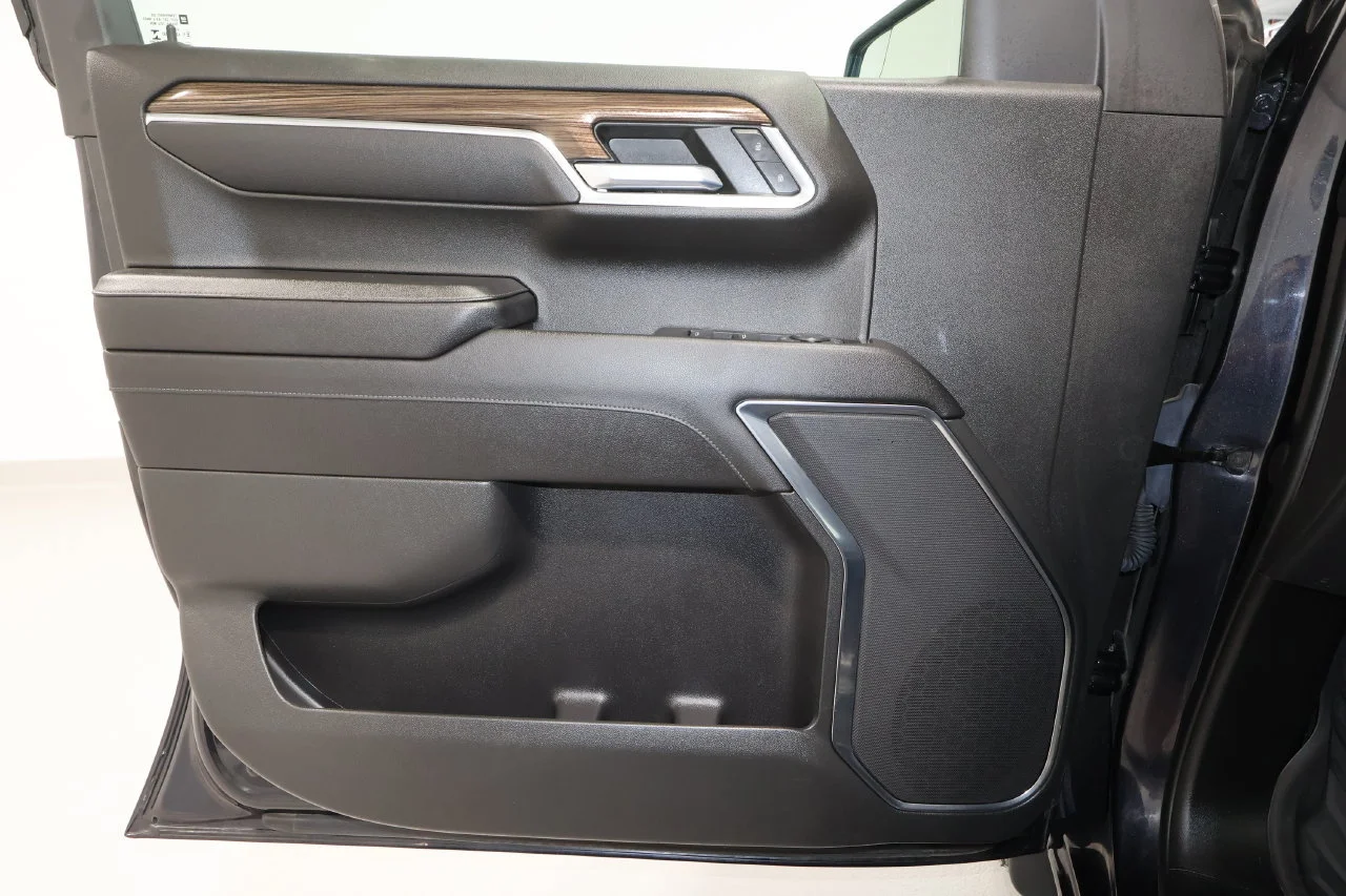 Used 2023 DARK ASH METALLIC Chevrolet LT Trail Boss image 22