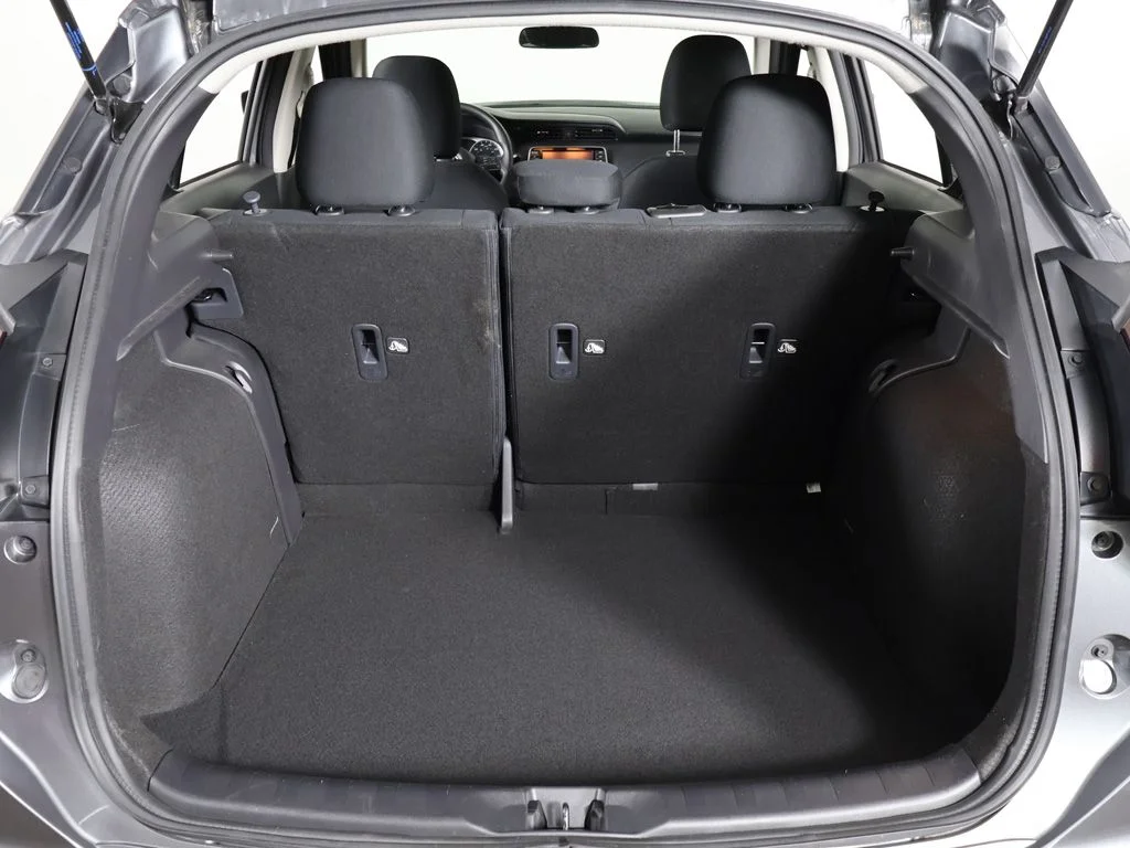 Used 2024 Gun Metallic Nissan S image 17