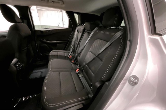 Used 2025 Oxford White Ford Active image 23