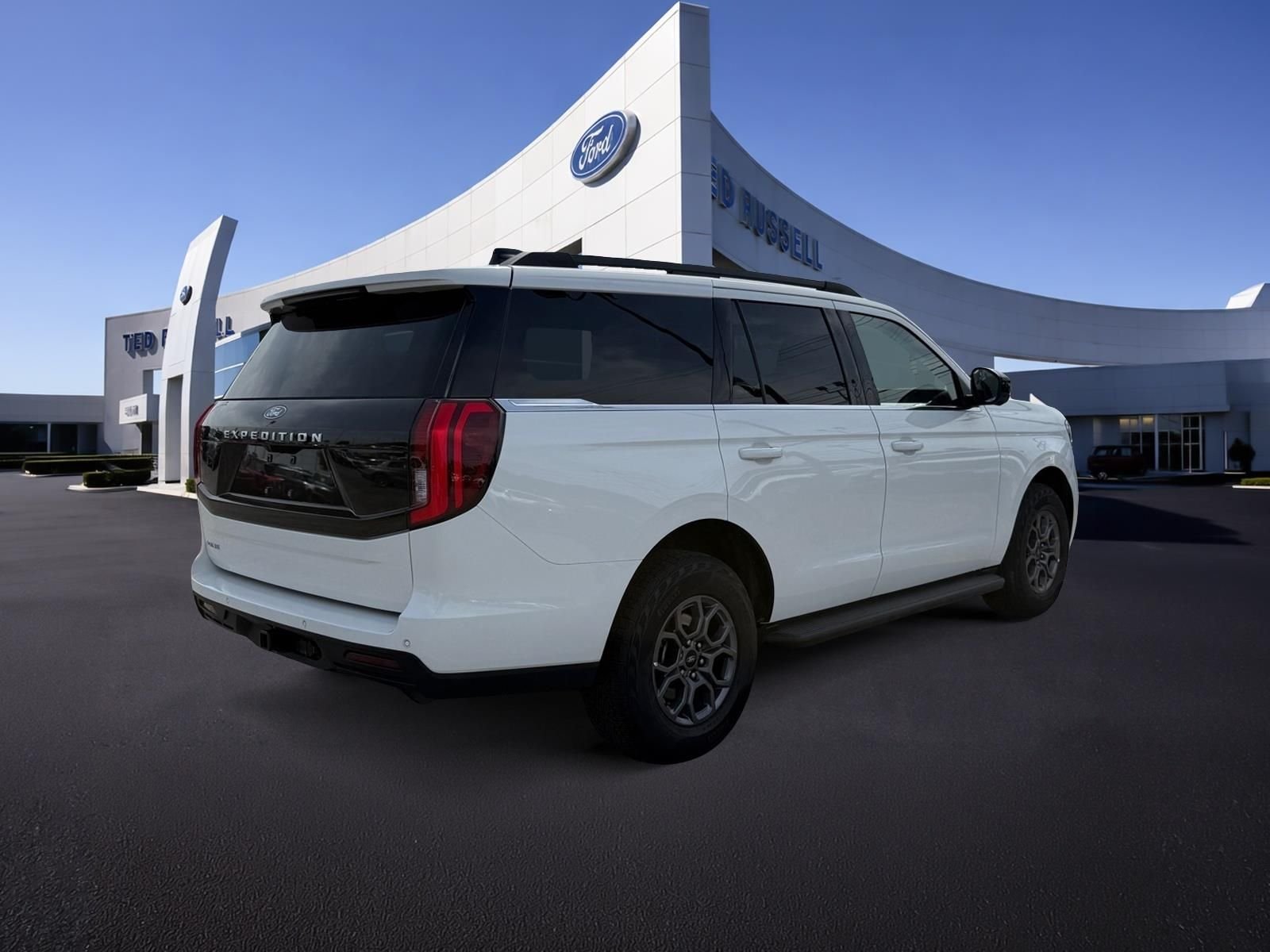 Used 2025 White Ford Active image 6