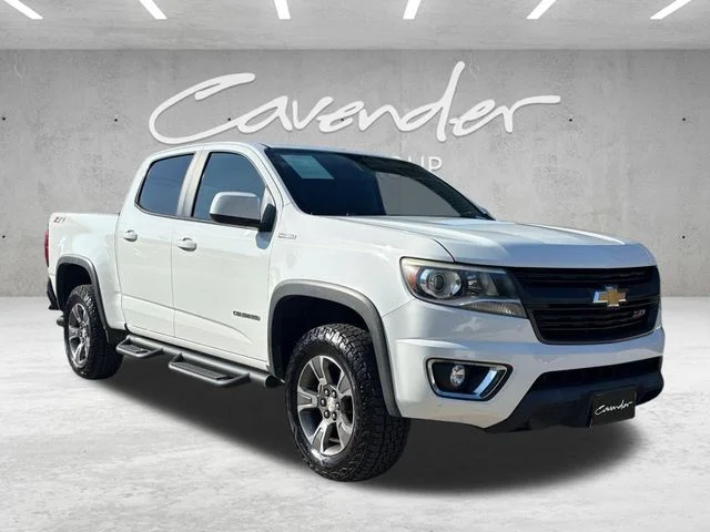 Used 2016 White Chevrolet Z71 image 2