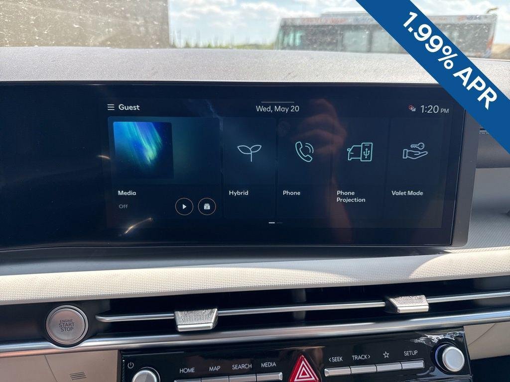 New 2026 White Hyundai Blue image 23