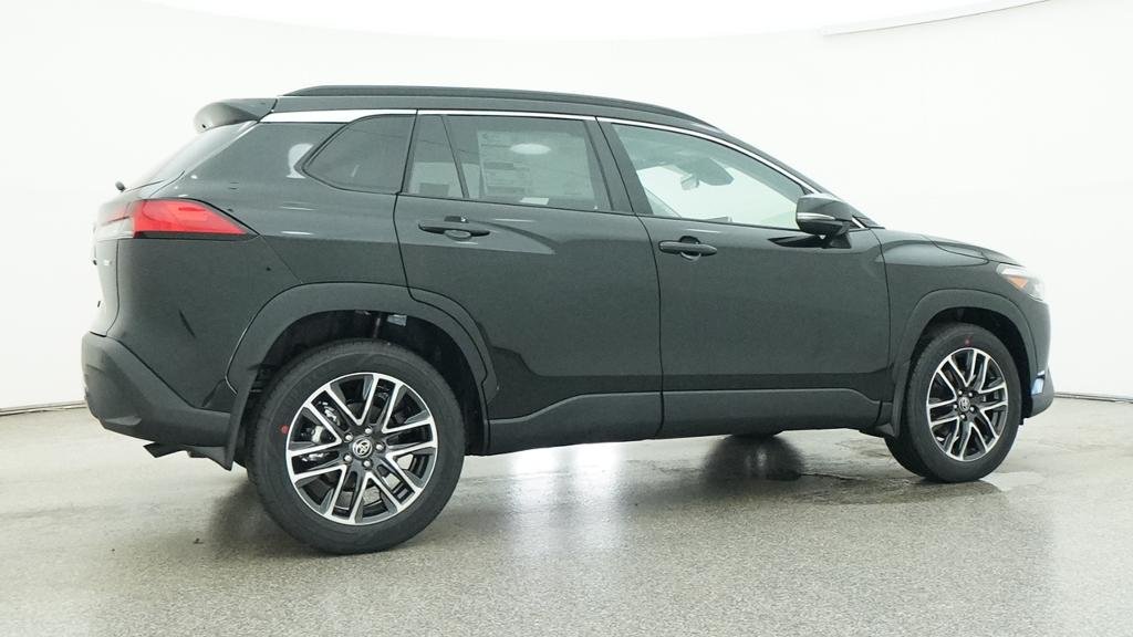New 2026 Jet Black Toyota XLE image 15