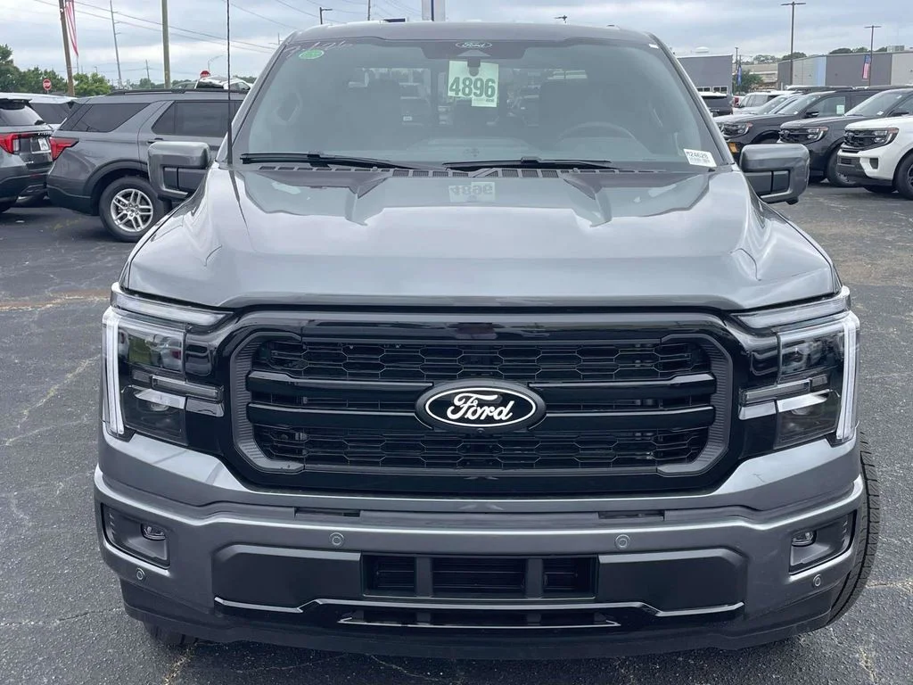 New 2026 Gray Ford Lariat image 8