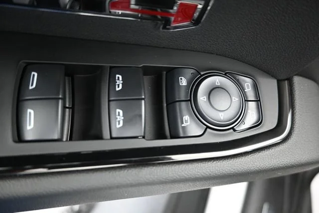 Used 2024 Summit White GMC AT4 image 12