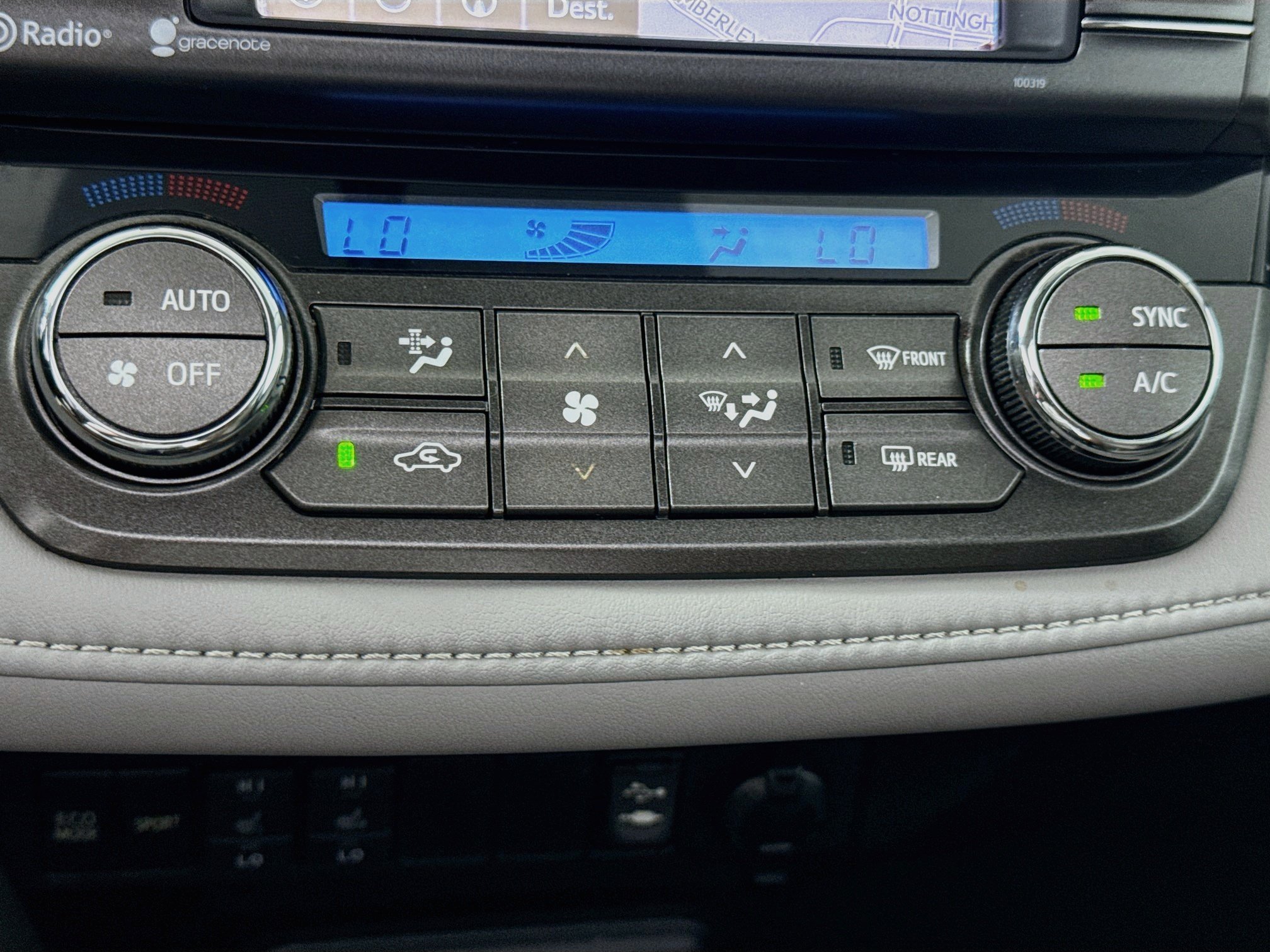 Used 2015 Classic Silver Metallic Toyota Limited image 17