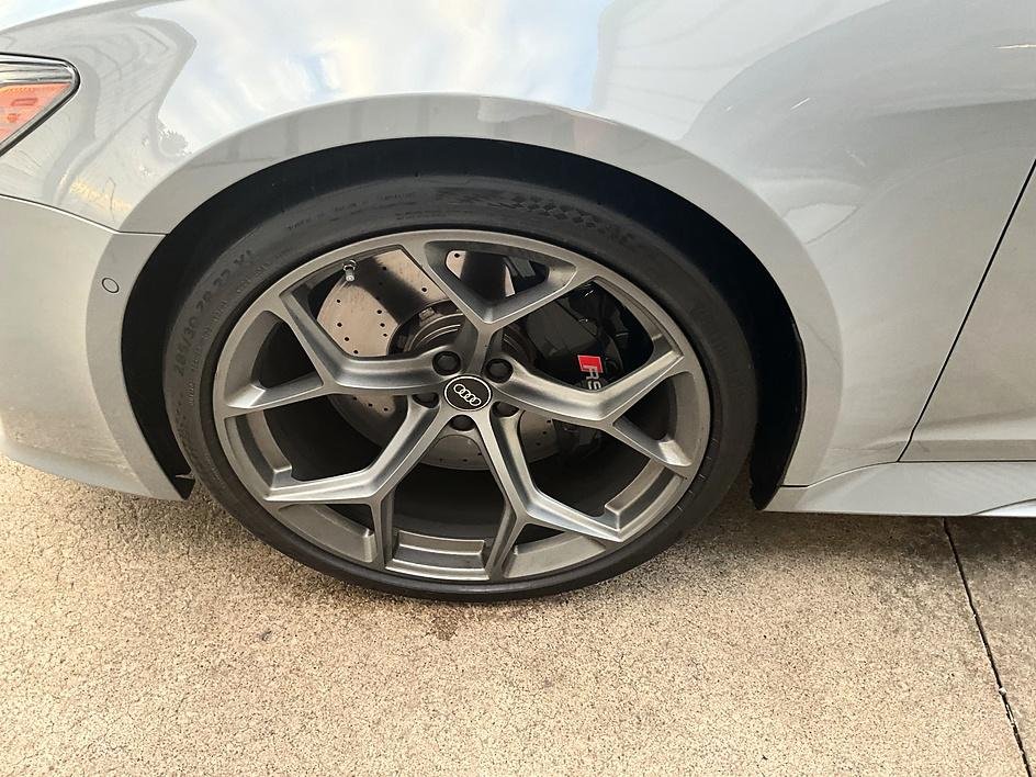 2025 Audi RS 6 Avant Base - Photo 11