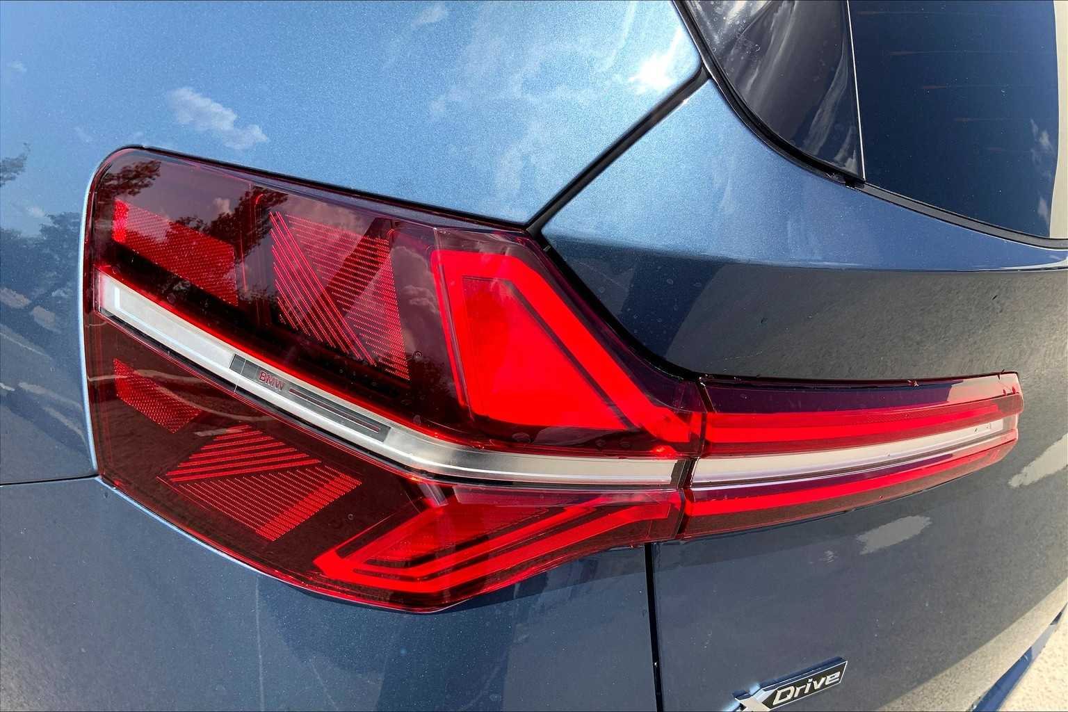 2026 BMW X3 30 - Photo 14