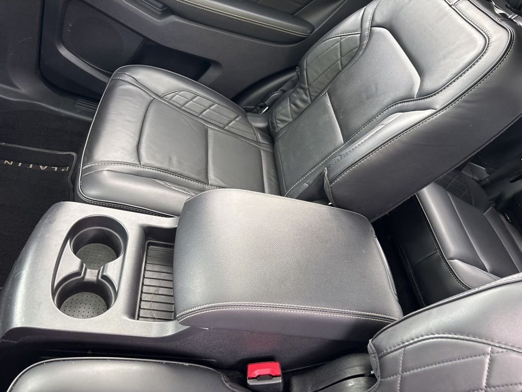 Used 2019  Ford Platinum image 30