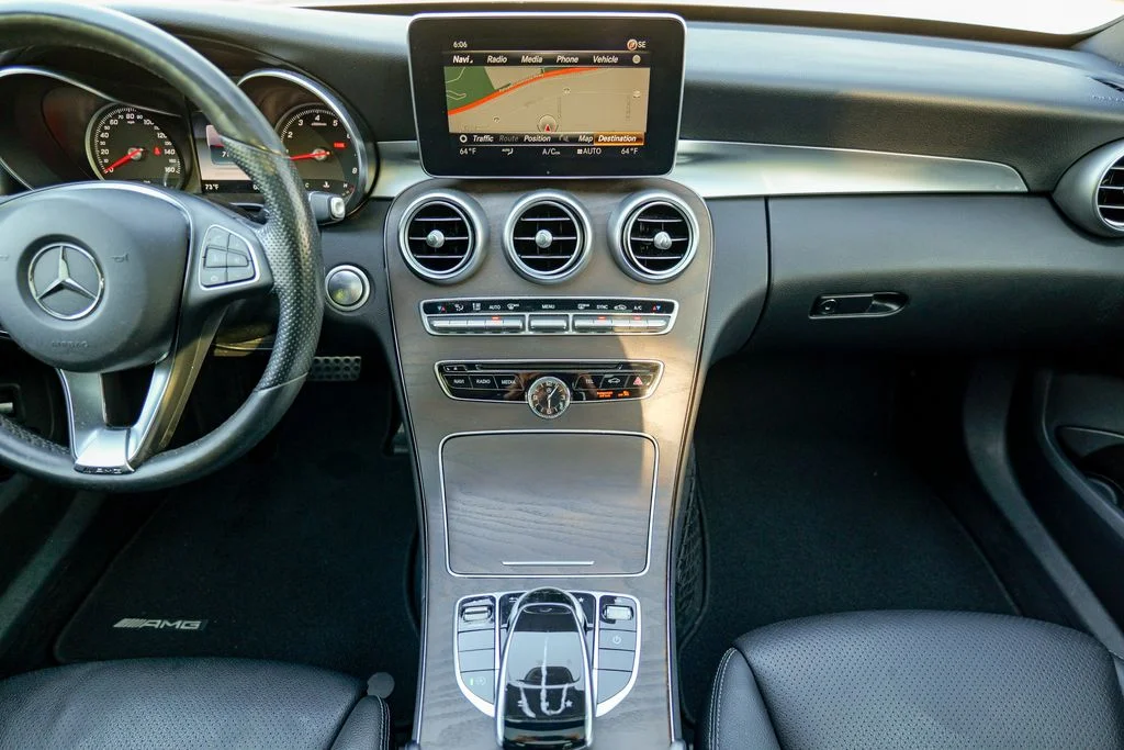 Used 2018 Polar White Mercedes-Benz C 300 image 47