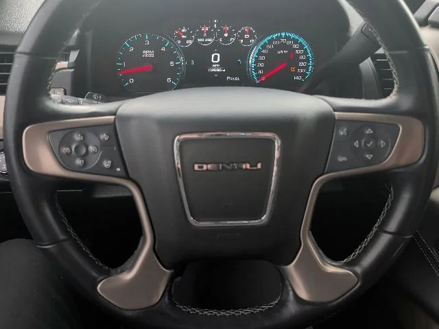 Used 2019 Black GMC Denali image 23