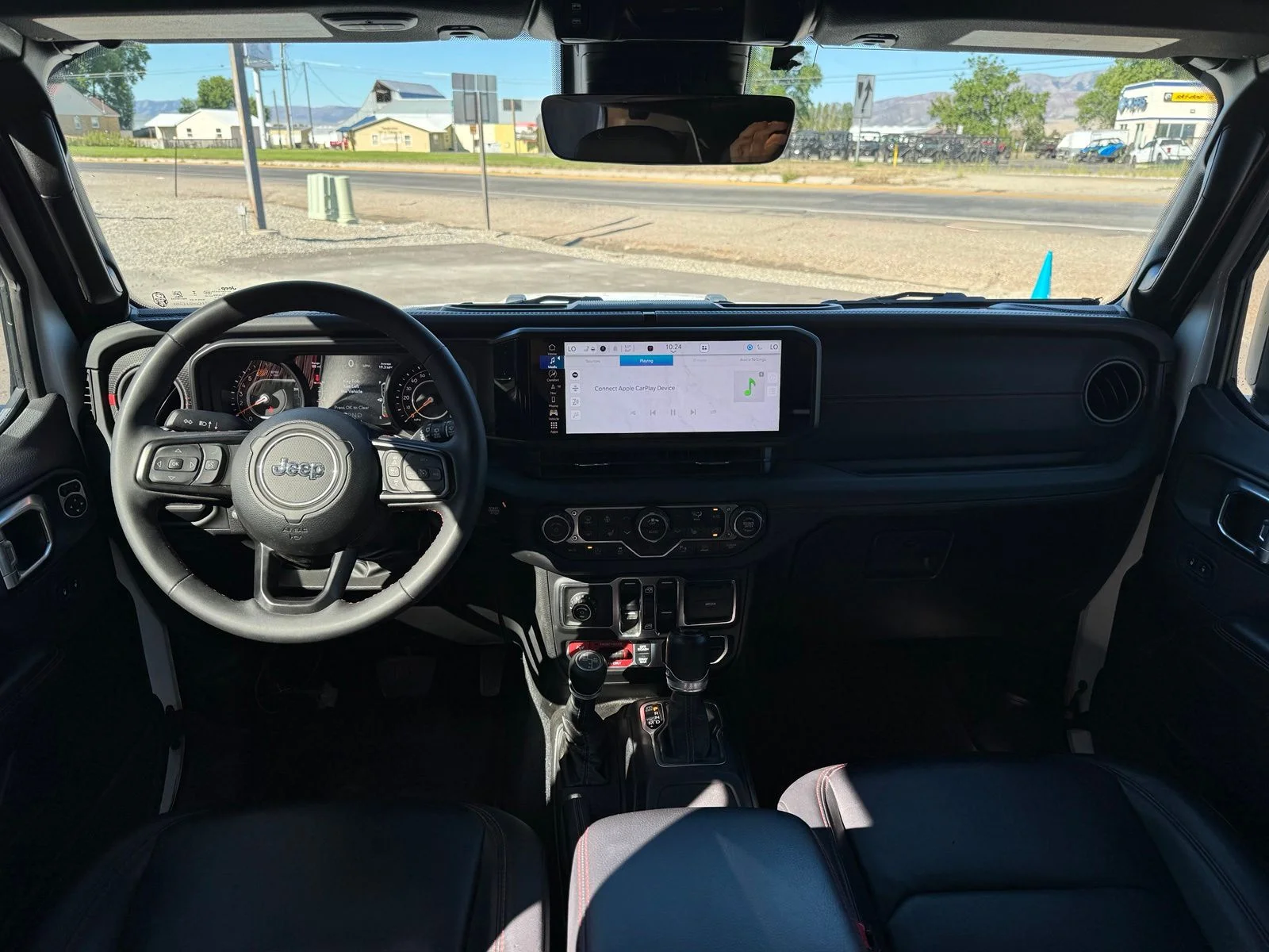 Used 2024 White Jeep Rubicon X image 11