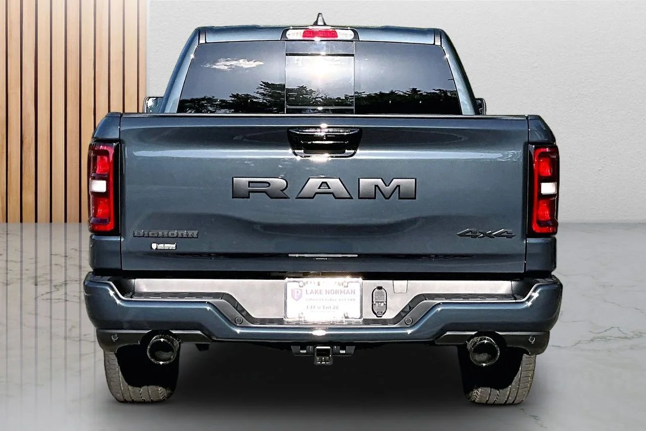 New 2026 Forged Blue Metallic Exterior Paint RAM Big Horn/Lone Star image 7