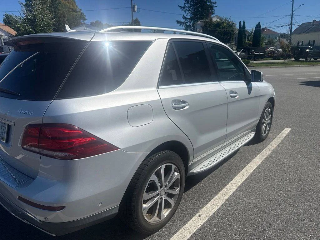 Used 2016  Mercedes-Benz GLE 350 image 4