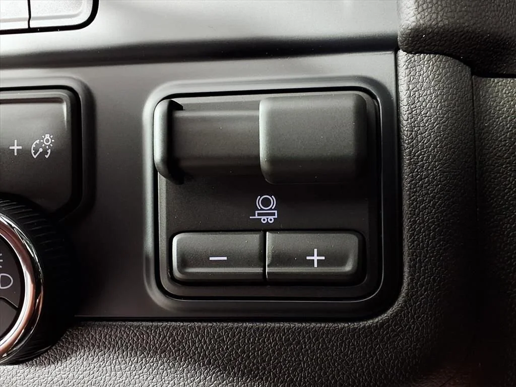 New 2026 Polar White Tricoat Chevrolet High Country image 54