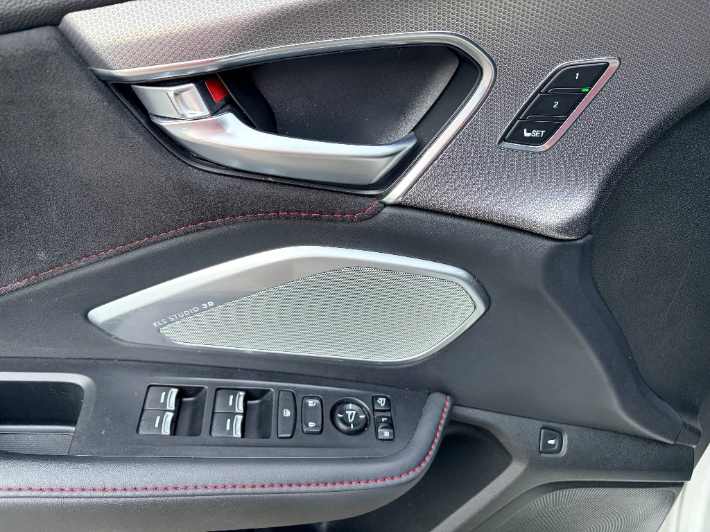 Used 2024 Platinum White Pearl Acura w/A-Spec Advance Package image 11