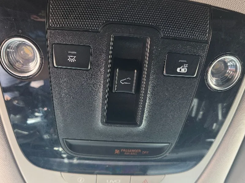 Used 2021 Snow White Pearl Kia SX image 28