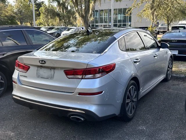 Used 2019 Silver Kia LX image 6