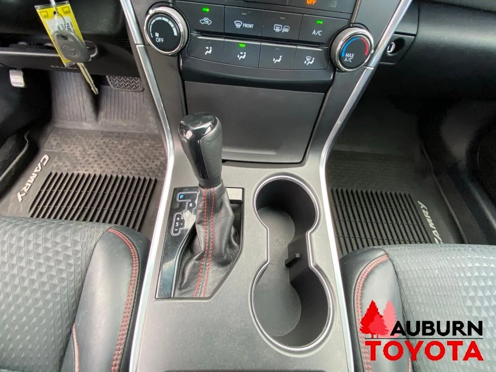 Used 2015 Celestial Silver Metallic Toyota SE image 38