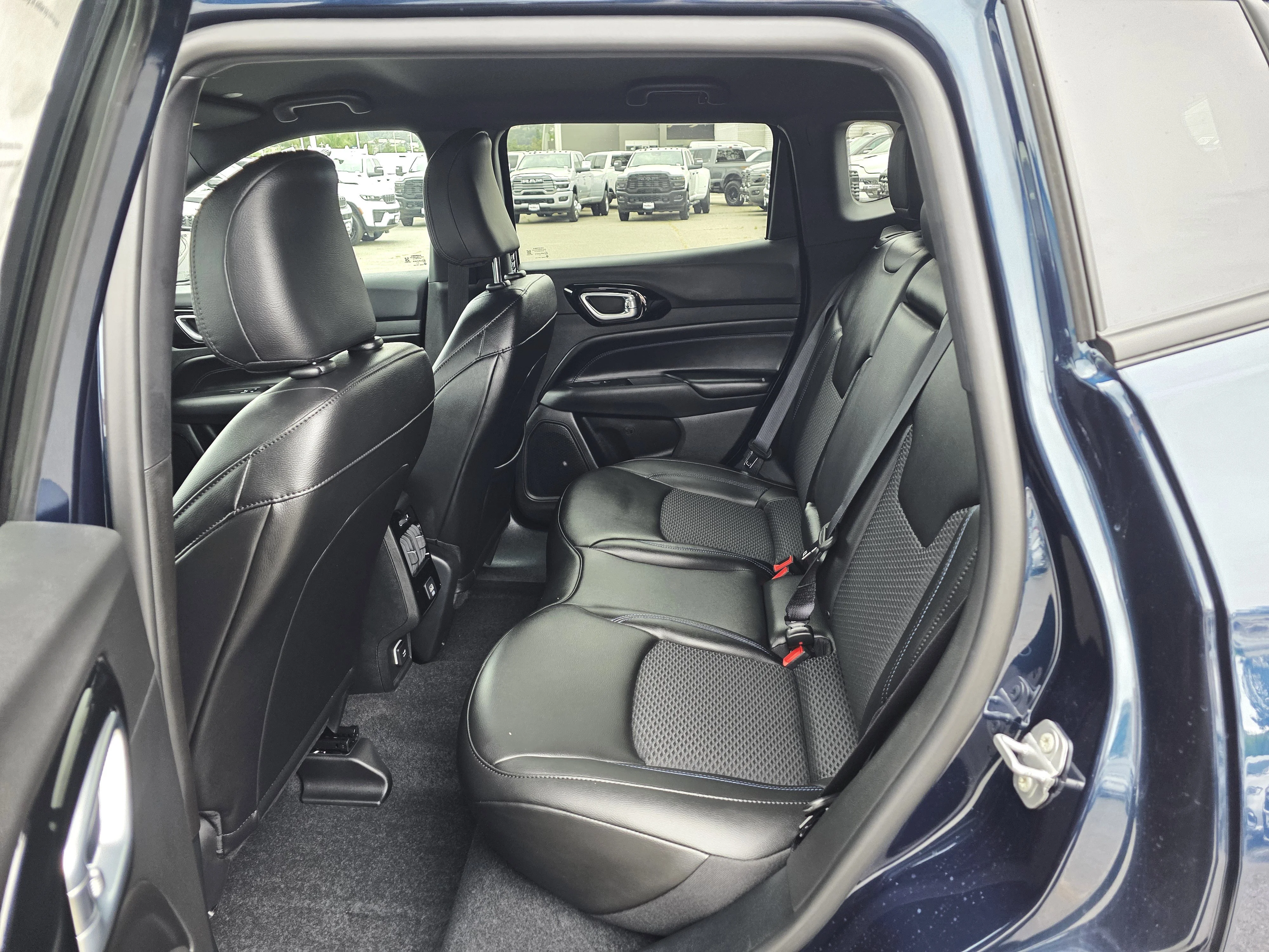 New 2026 Blue Pearl Jeep Latitude image 16