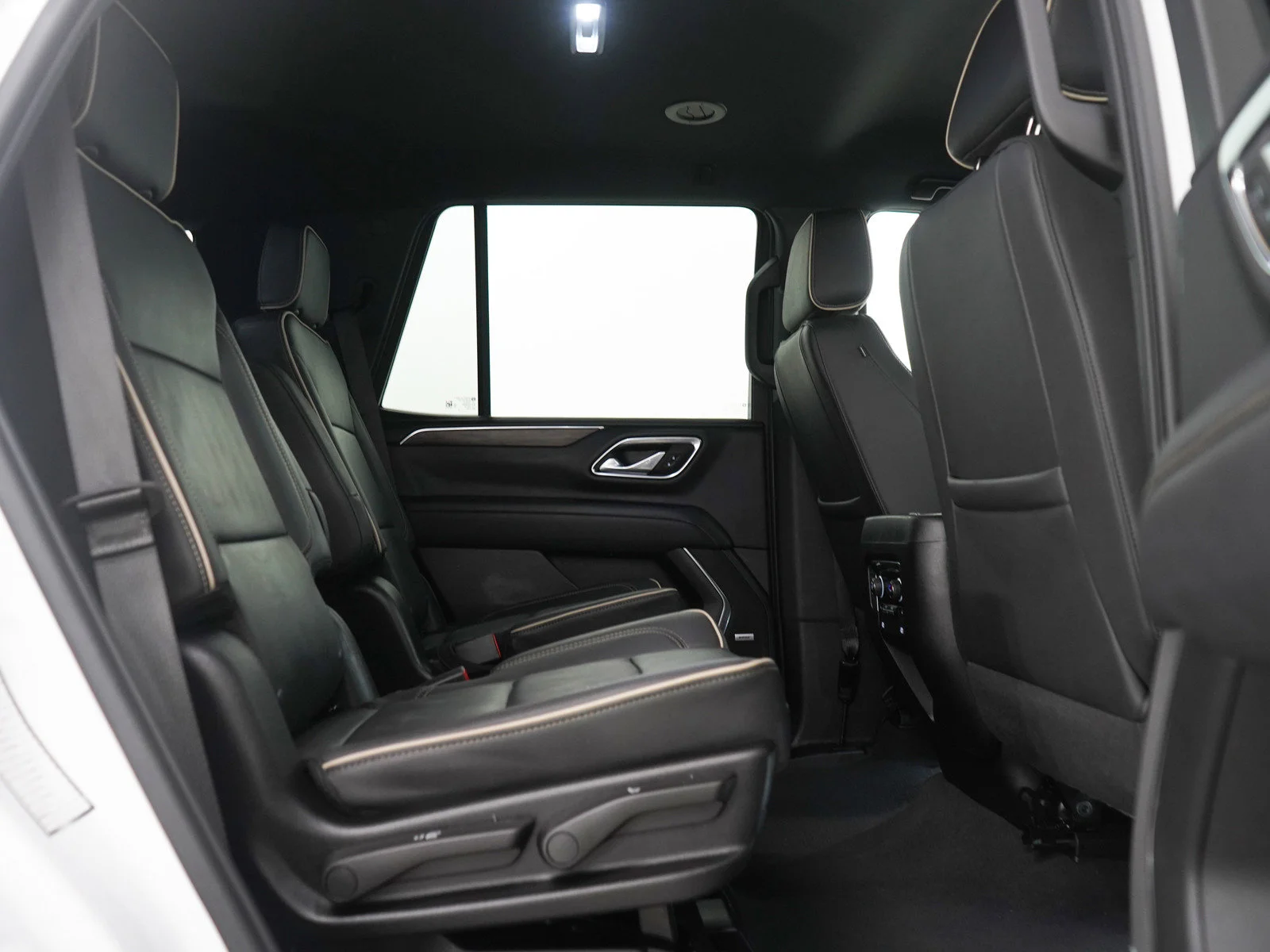 2024 Chevrolet Tahoe Premier - Photo 13