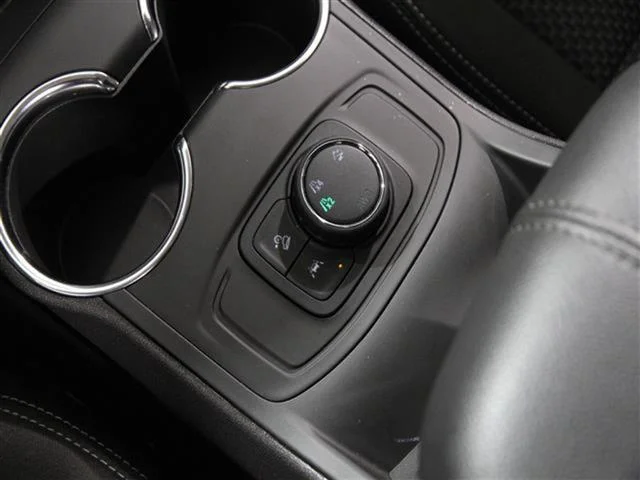 2024 GMC Terrain SLE - Photo 15