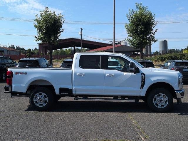 New 2026 Oxford White Ford F-250® XLT image 6